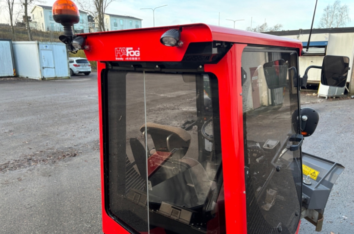 1422202-21 Redskapsbärare EL Nimos Posi-trac med vikplog och sandspridare