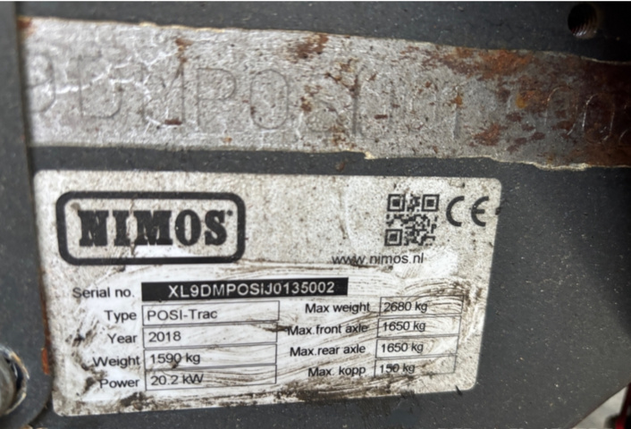 1422202-22 Redskapsbärare EL Nimos Posi-trac med vikplog och sandspridare