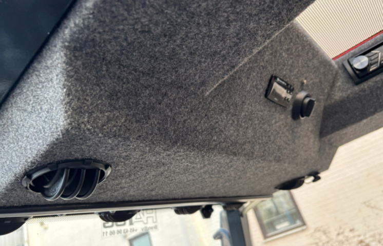 1422202-40 Redskapsbärare EL Nimos Posi-trac med vikplog och sandspridare