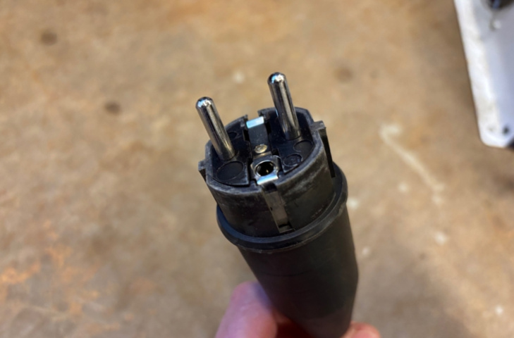 1422202-53 Redskapsbärare EL Nimos Posi-trac med vikplog och sandspridare