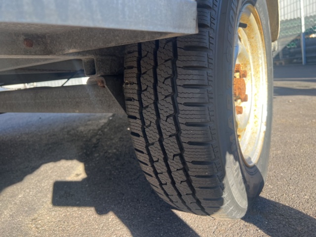 1395668-11 Skåpsläp Sävsjösläpet SSLV 1100 4 (Reparationsobjekt)