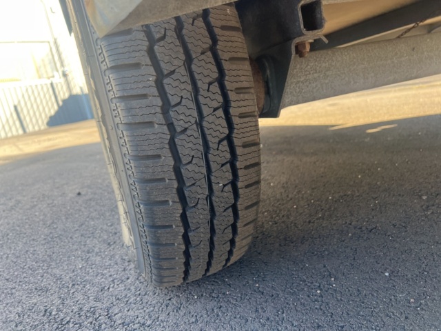 1395668-12 Skåpsläp Sävsjösläpet SSLV 1100 4 (Reparationsobjekt)