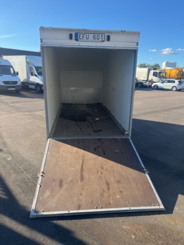 1395668-23 Skåpsläp Sävsjösläpet SSLV 1100 4 (Reparationsobjekt)