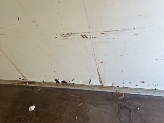 1395668-26 Skåpsläp Sävsjösläpet SSLV 1100 4 (Reparationsobjekt)