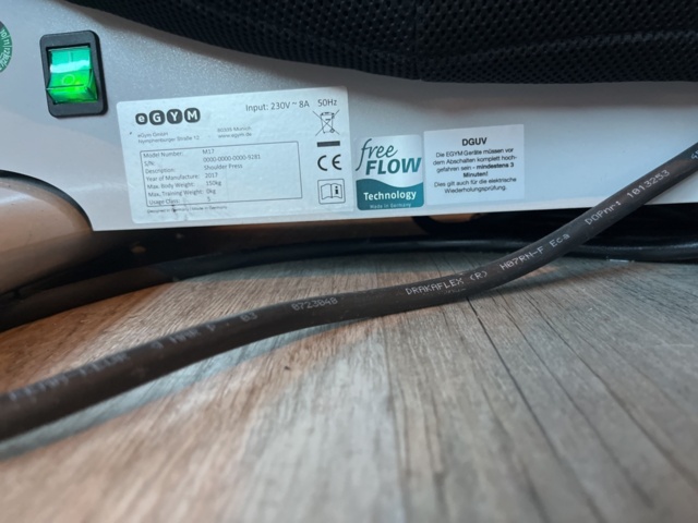 1277257-17 Intelligent gym / smartgym med 8 st gymmaskiner, HUB och tillbehör  - EGYM