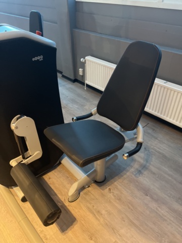 1277257-20 Intelligent gym / smartgym med 8 st gymmaskiner, HUB och tillbehör  - EGYM