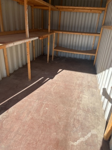 1421556-10 20” Container