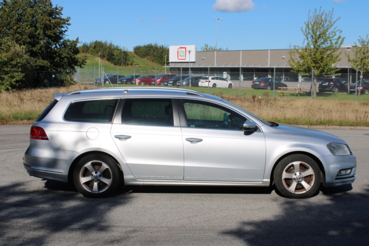 1418843-6 Volkswagen Passat Variant 2.0 TDI DPF BMT 4Motion DSG Sekventiell, 170hk, 2013