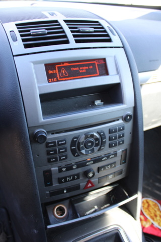 1421059-14 Peugeot 407 SW 2.0 Manuell, 136hk, 2005 (Reparationsobjekt)