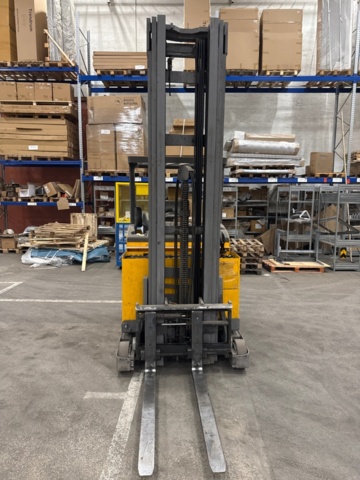 1425317-2 Reach truck Jungheinrich ETV 216