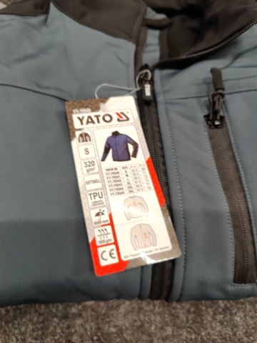 1299773-14 Softshell jackets size S, work shoes size 39 & knee pads