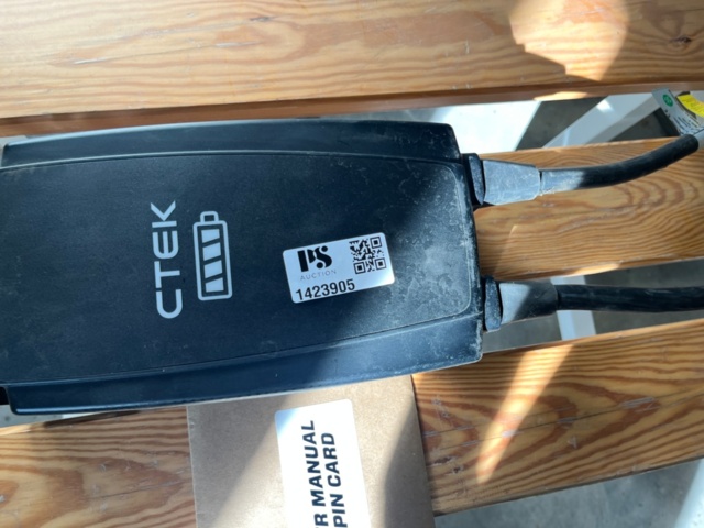 1423905-1 Elbilsladdare C-Tek