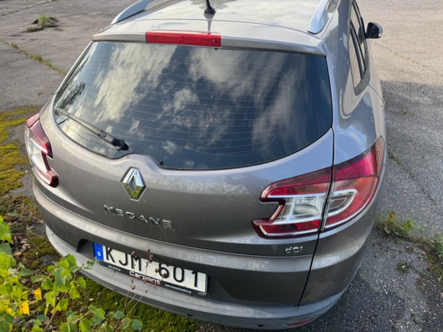 1199622-6 Renault Mégane Grandtour 1.5 dCi EDC, 110hk, 2013 (Reparationsobjekt)