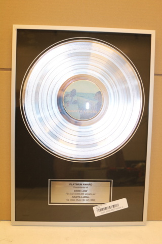 1416590-2 Platinum album Platinum Awards Dree Low