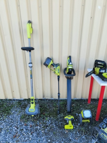 1331931-5 Stort Ryobi paket