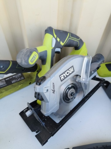 1331931-22 Stort Ryobi paket