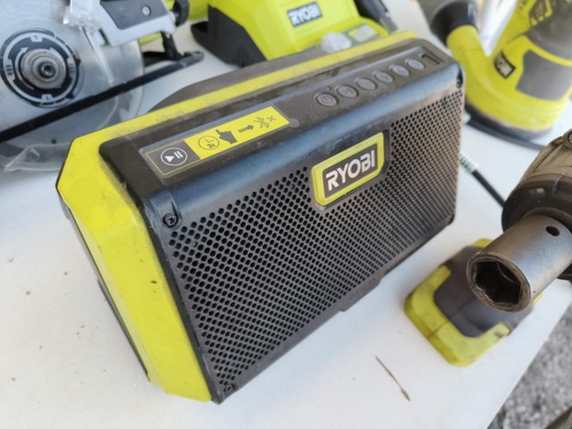 1331931-24 Stort Ryobi paket