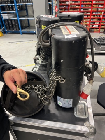 1395722-14 Telfrar med styrning - 1 ton