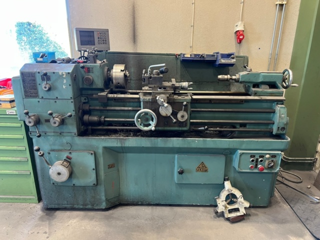 1427342-1 Svarv Famot