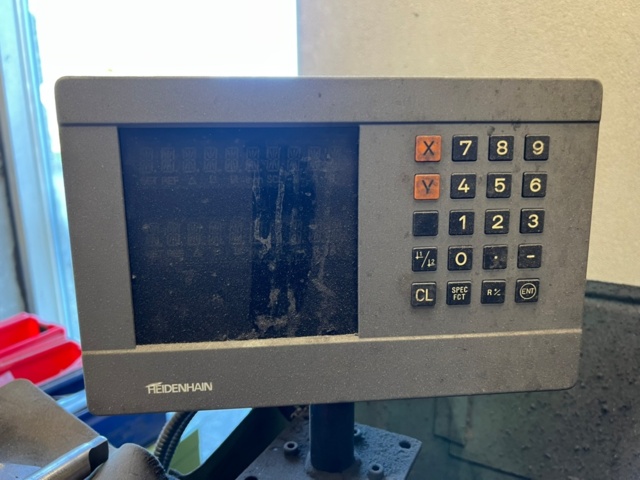 1427342-4 Svarv Famot