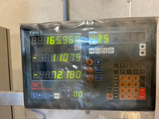 1427326-5 Borr och fräsmaskin