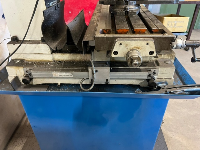 1427326-10 Borr och fräsmaskin