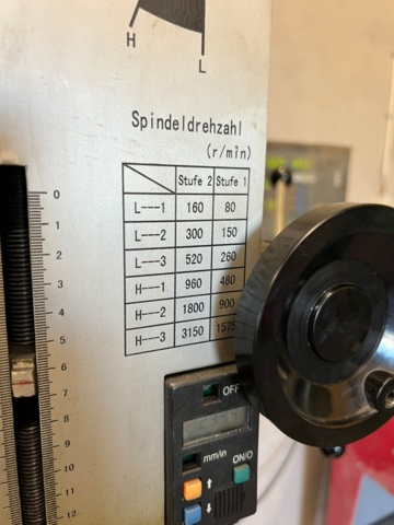 1427326-13 Borr och fräsmaskin