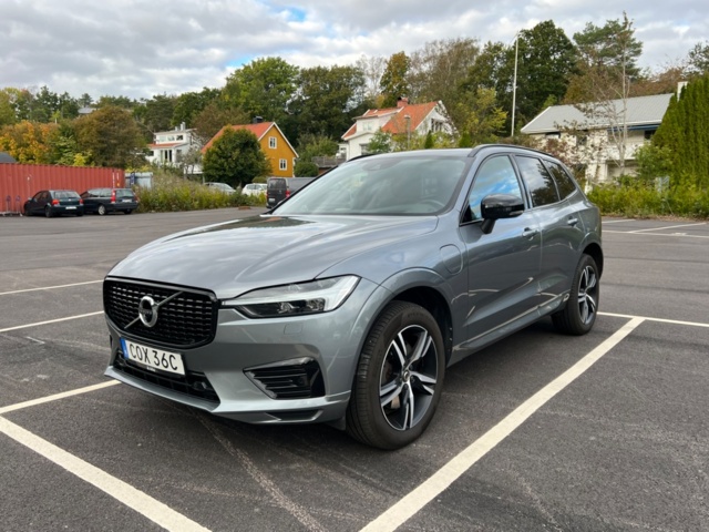 1422210-2 Volvo XC60 T8 AWD Recharge Geartronic, 392hk, 2021