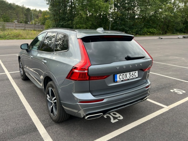 1422210-4 Volvo XC60 T8 AWD Recharge Geartronic, 392hk, 2021
