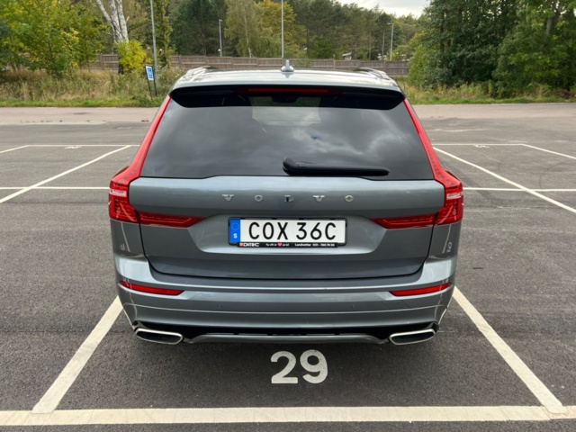 1422210-5 Volvo XC60 T8 AWD Recharge Geartronic, 392hk, 2021