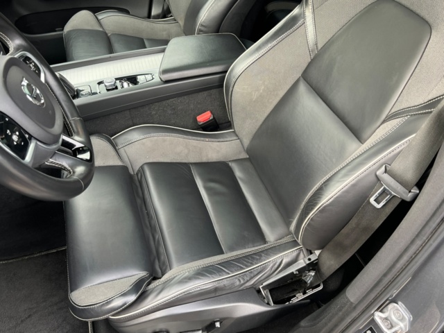 1422210-14 Volvo XC60 T8 AWD Recharge Geartronic, 392hk, 2021