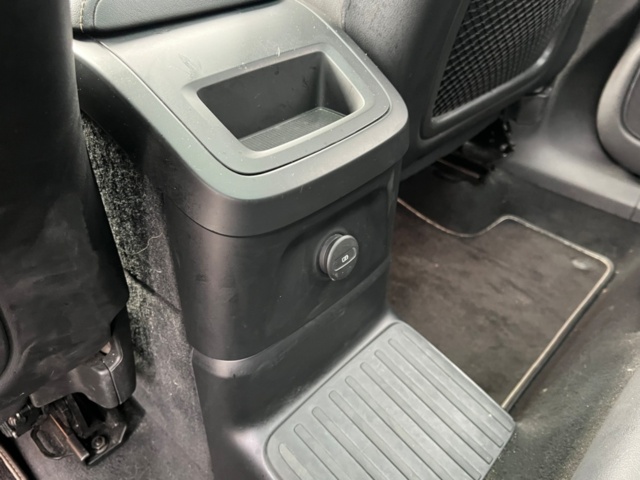 1422210-19 Volvo XC60 T8 AWD Recharge Geartronic, 392hk, 2021