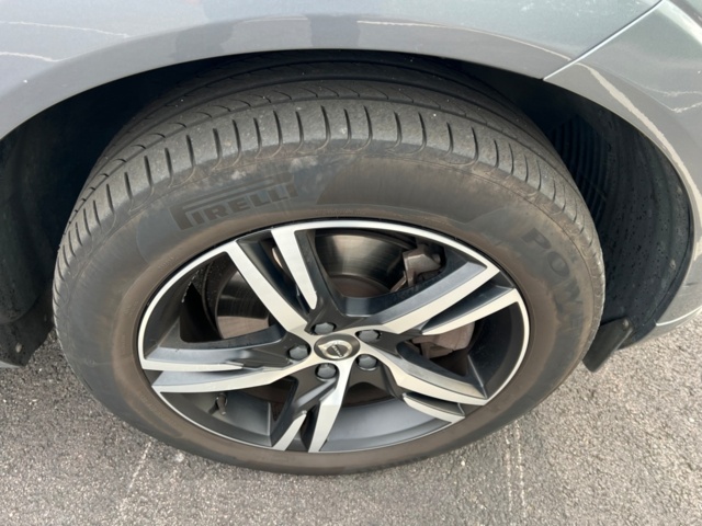 1422210-25 Volvo XC60 T8 AWD Recharge Geartronic, 392hk, 2021