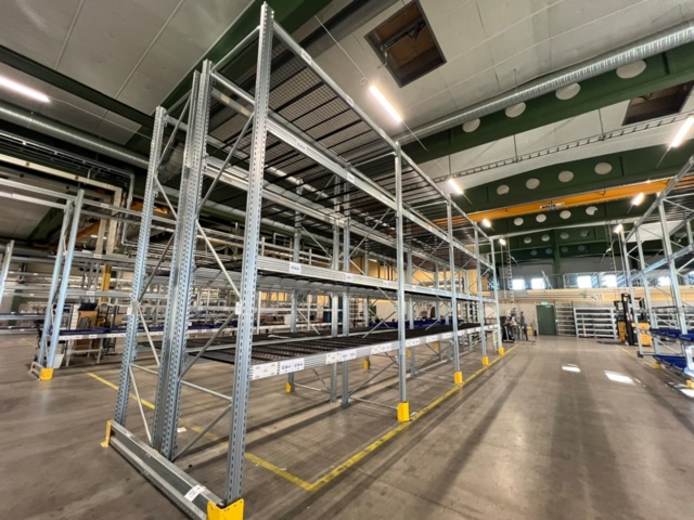 1427114-3 Pallställ Weland 4 sektioner