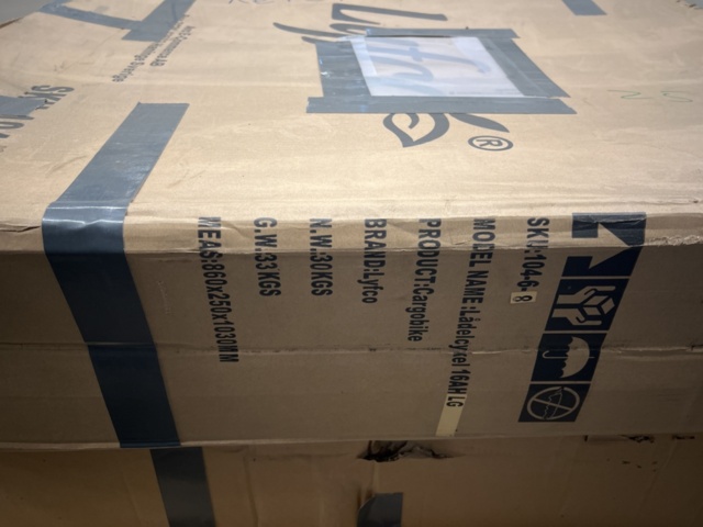 1428159-4 Eldriven lådcykel med svart låda