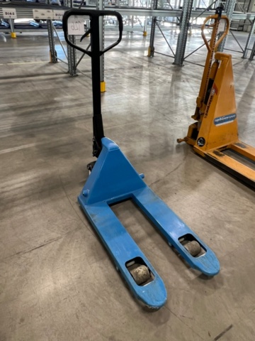 1427126-1 Palldragare AJ