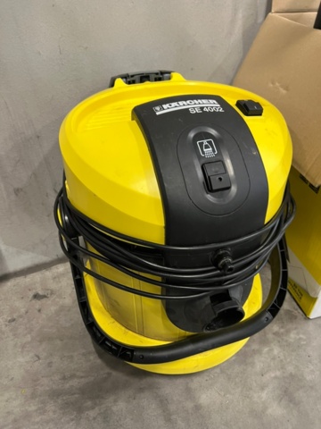 1427134-2 Kärcher våtdammsugare SE 4002