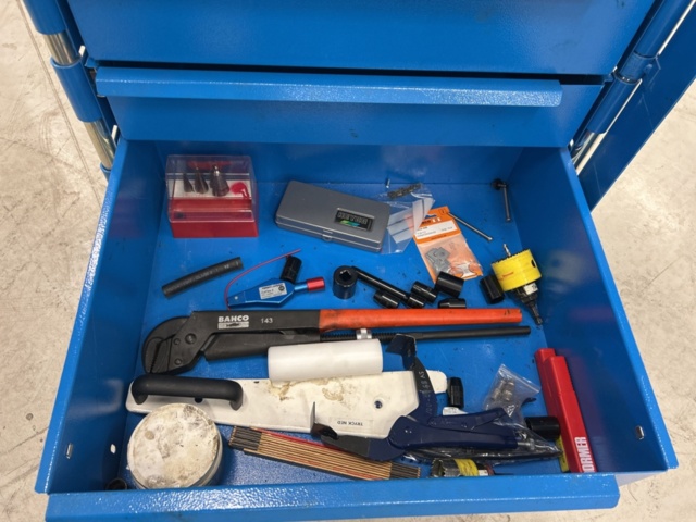 1363344-11 Verktygsvagn med innehåll - Bima