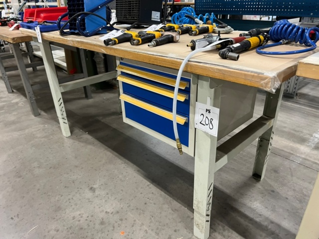 1427208-4 Arbetsbord med lådor