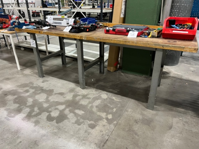 1427209-1 2 st arbetsbord