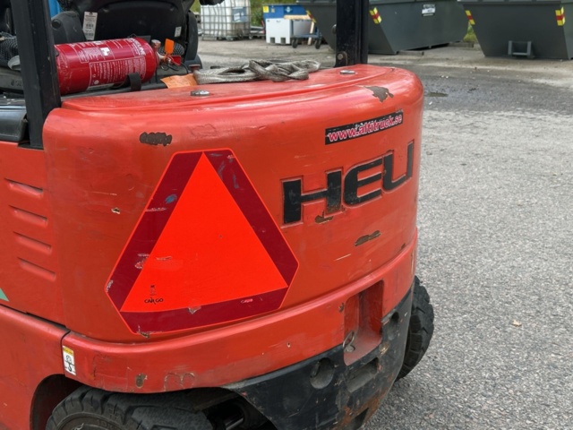 1361253-25 Elektrisk motviktstruck Heli CPD25 -2014