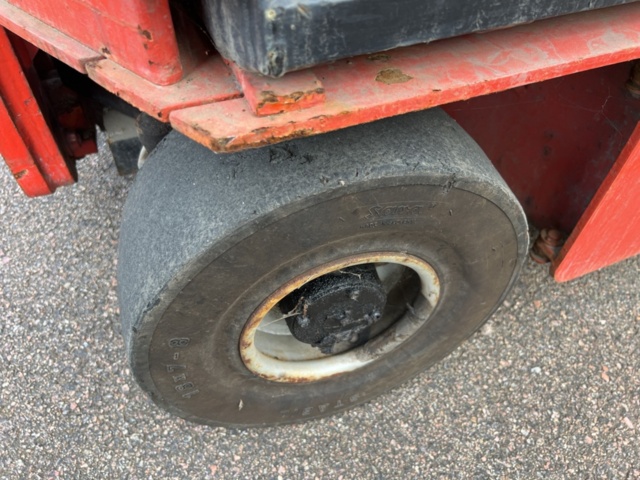 1395738-15 Electric counterbalance forklift ASEA GMC -1987