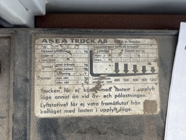 1395738-24 Electric counterbalance forklift ASEA GMC -1987