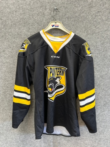 1367730-43 Parti med ishockeyutrustning och ishockeykläder