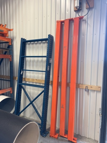 1395739-4 Pallet racking and material racks