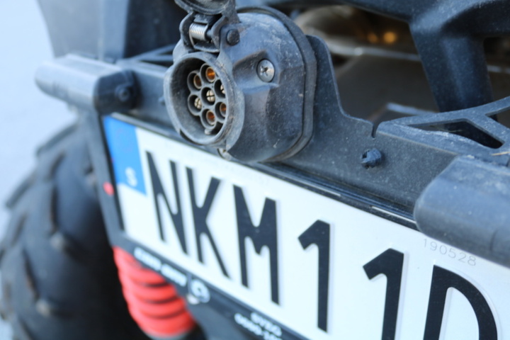 1416606-60 Can-am trail 800 dps -2018