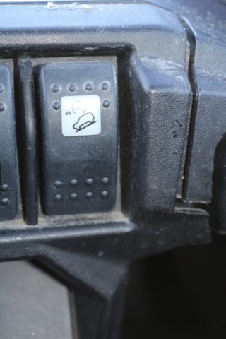 1416606-84 Can-am trail 800 dps -2018