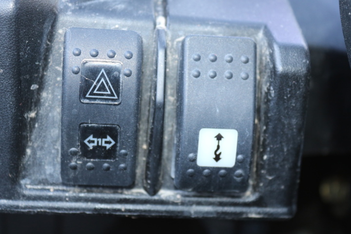 1416606-87 Can-am trail 800 dps -2018