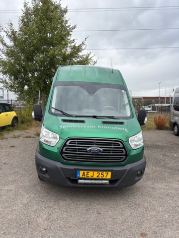 1407967-8 Ford Transit 350 Kombi 2.0 TDCi SelectShift, 130hk, 2018
