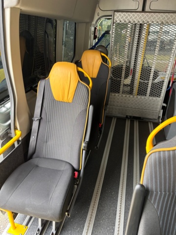 1407967-28 Ford Transit 350 Kombi 2.0 TDCi SelectShift, 130hk, 2018